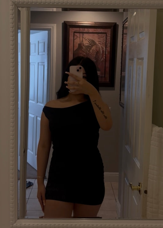 Nicole dress